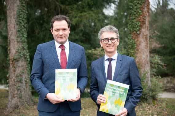 Bundesminister Totschnig und BFW-Direktor Mayer präsentieren den Österreichischen Waldbericht 2023