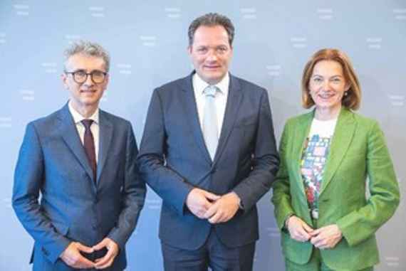 Mayer/Totschnig/Schmiedtbauer: Waldverjüngung ist Schlüssel für zukunftsfitten Wald 